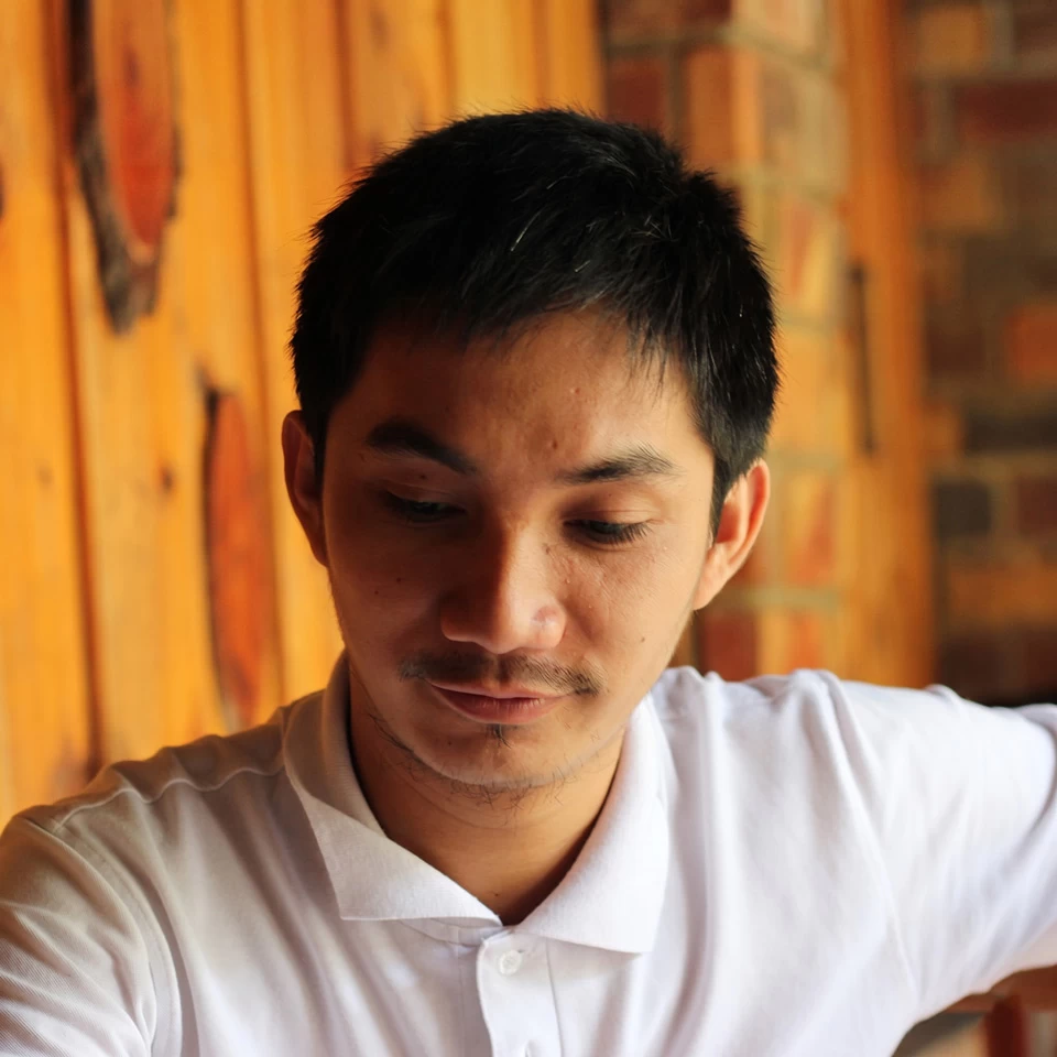 Khoa L.
